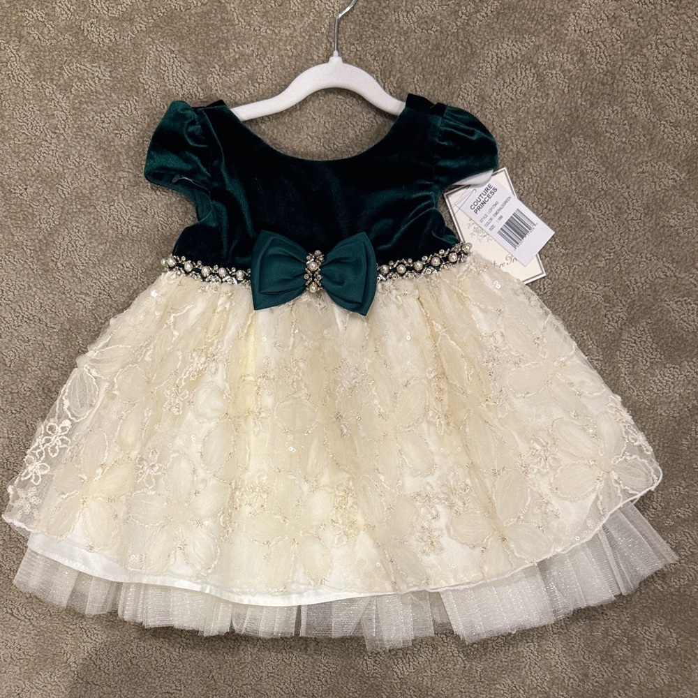 Emerald Green Velvet & Cream Lace Holiday Dress for Girls